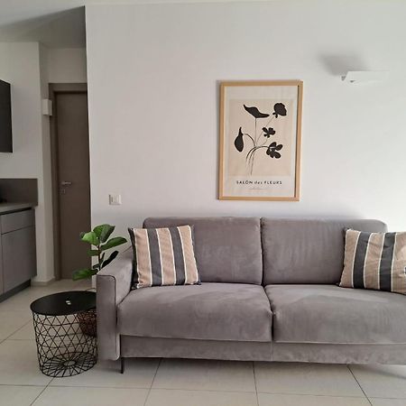 Urban Residence By Quokka 360 - Modern Apartments In Lugano Exterior photo
